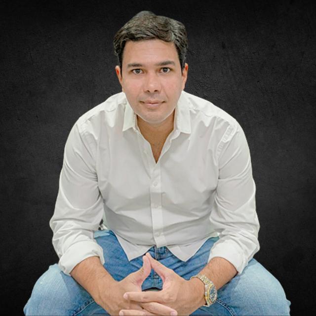 Portrait of DR. GUSTAVO ADOLFO ROMERO CABALLERO