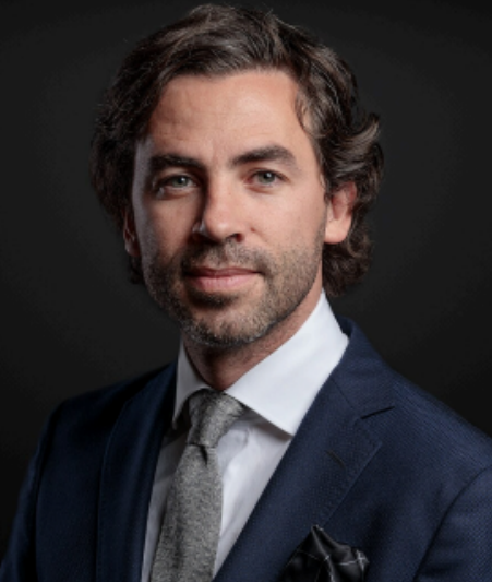 Portrait of DR. JOSE CARLOS NEVES